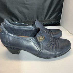 Cobb Hill by New Balance blue leather shoes